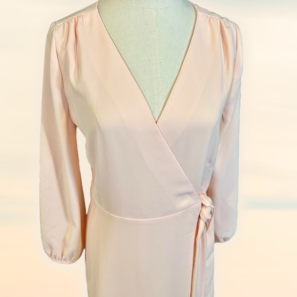 J. Crew ‘Wrap Dress in 365 Crepe’ in Baby Pink Size 4 - Picture 15 of 16